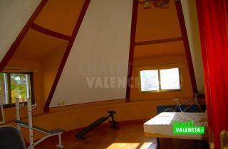 31179-4501-chalet-valencia