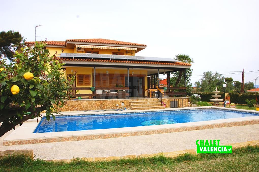 Chalets en alquiler con opción a compra en Valencia